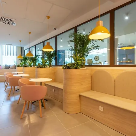 Nido Malvarrosa Hotel *