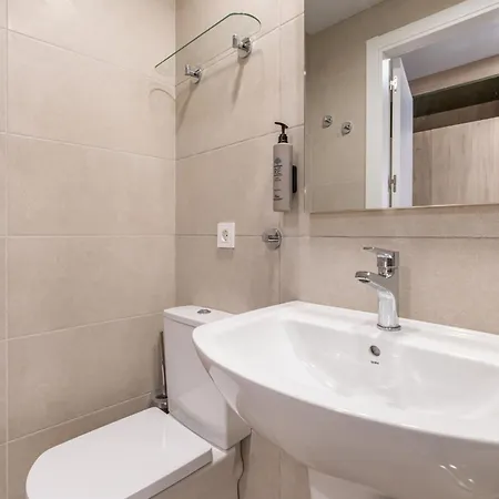 Aparthotel Nido Malvarrosa - Valencia