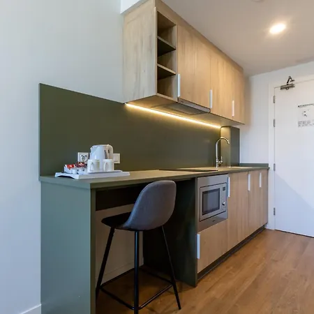 Nido Malvarrosa Hotel *