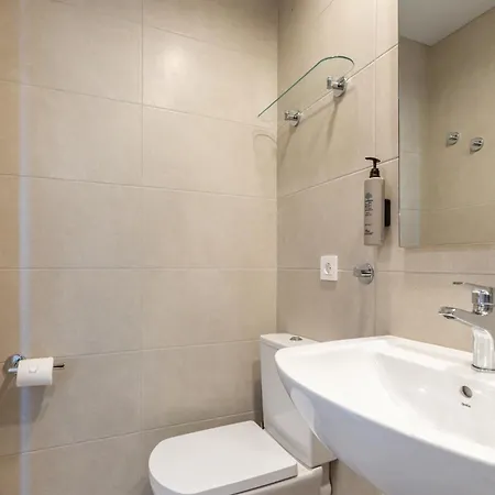 Apartahotel Nido Malvarrosa 3*