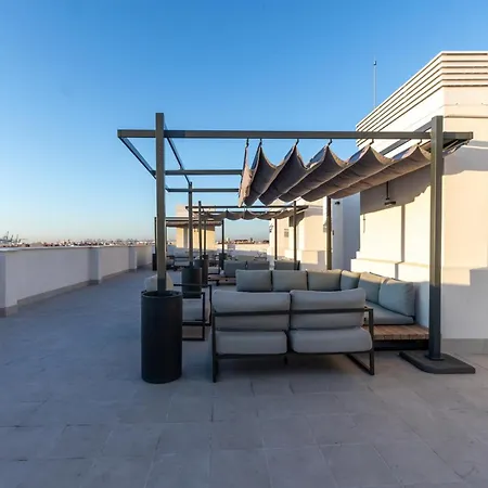 Aparthotel Nido Malvarrosa - 3*