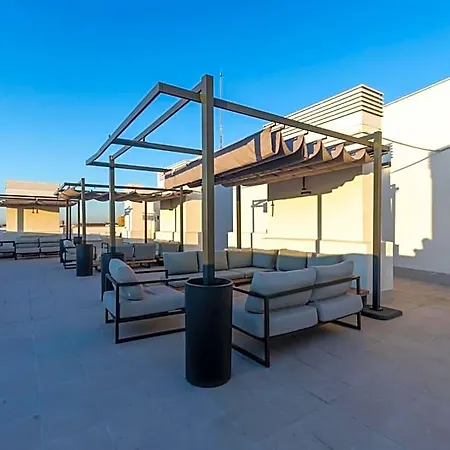 Aparthotel Nido Malvarrosa - 3*