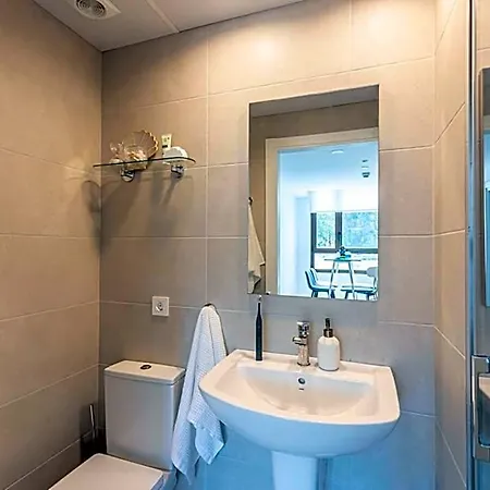Aparthotel Nido Malvarrosa - 3*