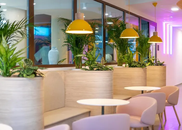 Nido Malvarrosa Hotel - Apartamento Hotel